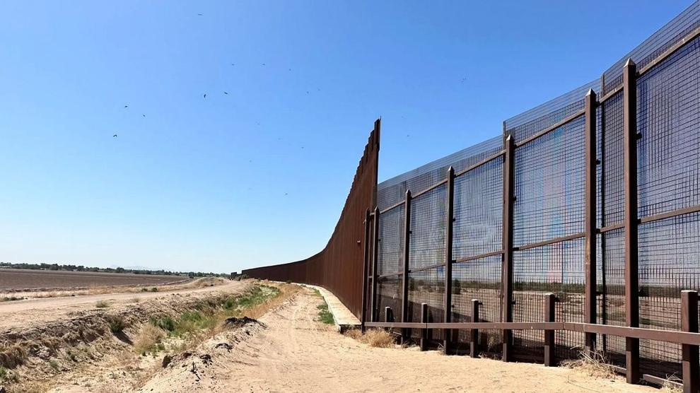 Border wall in southern El Paso County at San Elizario, Texas. Photo: Bethany Blankley / The Center Square